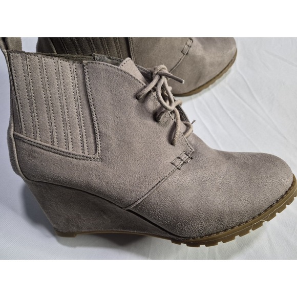 Rampage Women's Harriet Suede Lace Up Ankle Wedge Boots Tan Size 10m NWOB - Picture 10 of 11